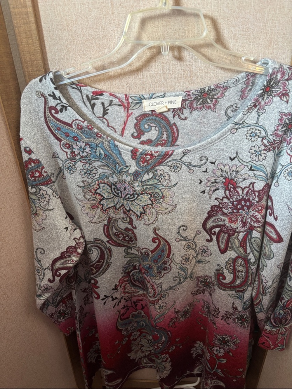 Women's Clover and Pine  Paisley Print Long Sleeve Top XL